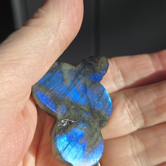 Labradorite mini snake natural crystal gemstone - Picture 6 of 8